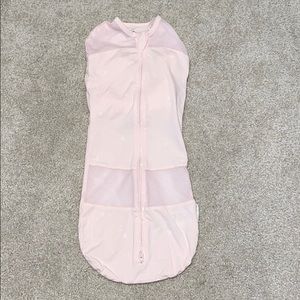 Happiest Baby Snoo Sleepea 5-Second Swaddle